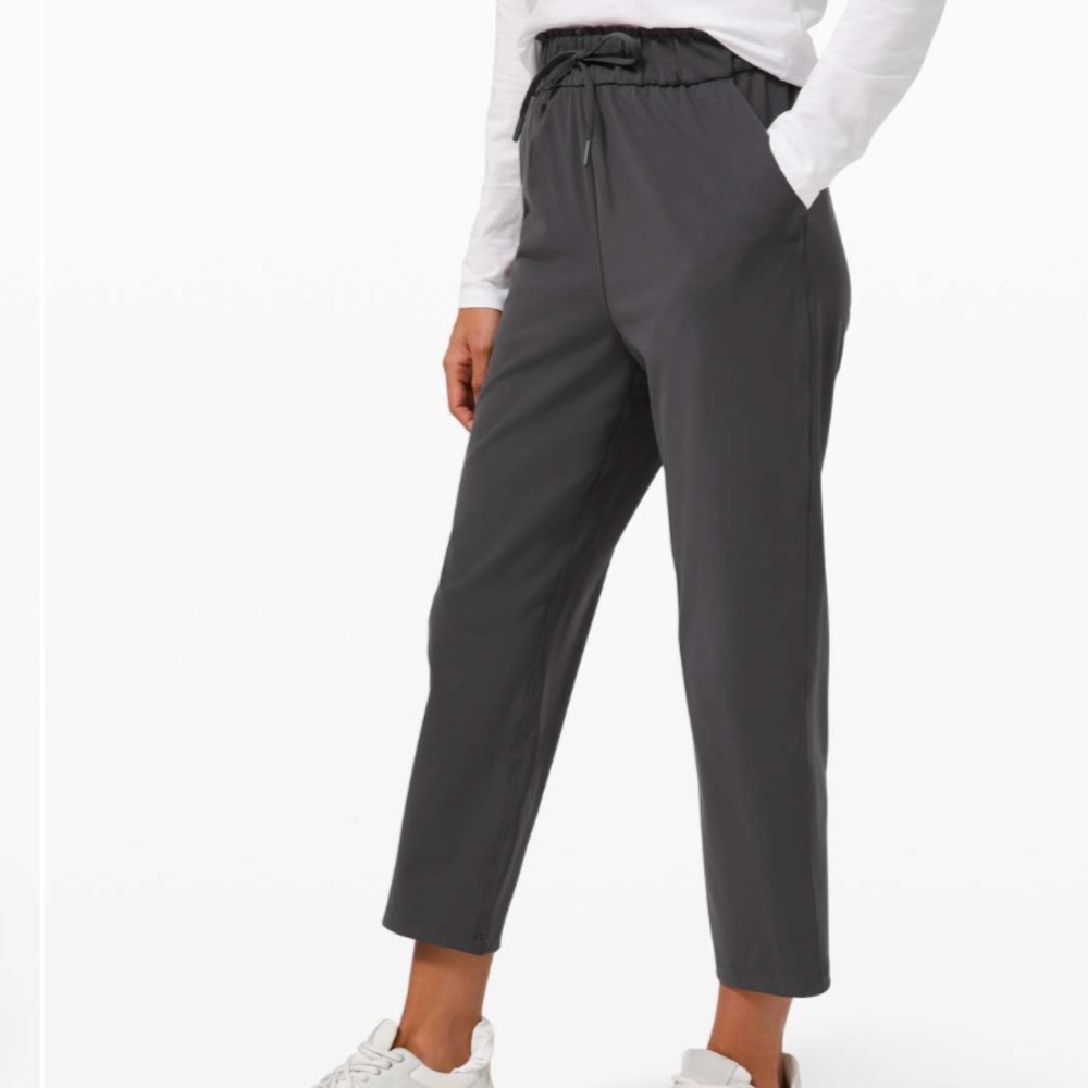 lululemon athletica Charcoal Drawstring Cropped Joggers
